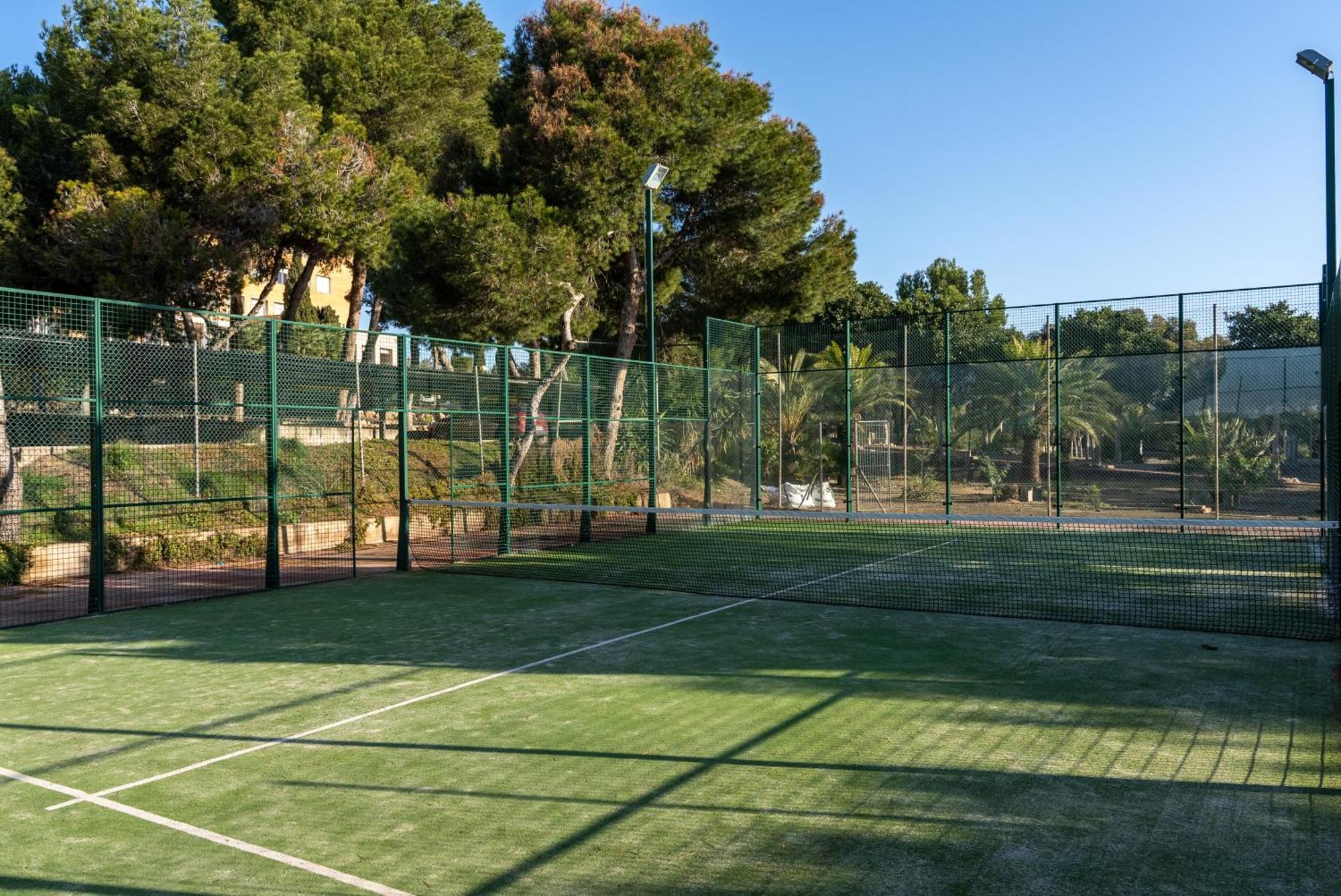 Costablanca Explore Hostel Sports & Events La Mariña Exteriör bild